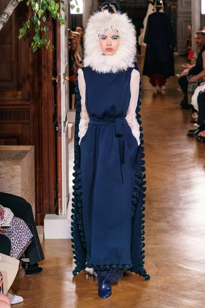 Look 25